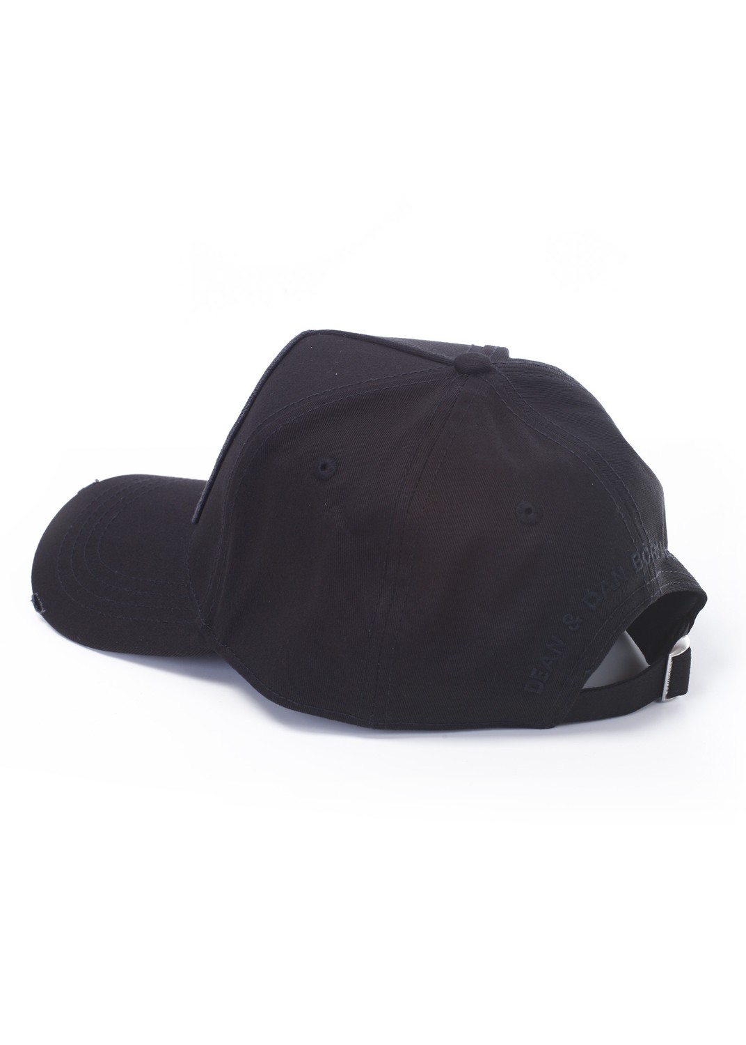 shop DSQUARED2  Cappello: DSQUARED2 baseball cap in gabardina di cotone.
Dettagli destroyed.
Patch "CANADA FLAG" ricamata sul davanti.
Lettering "DEAN & DAN BORN IN CANADA" ricamato sul retro.
Cinturino regolabile sul retro.
Composizione: 100% cotone.
Made in China.. BCM4011 05C00001-M436 number 4442980